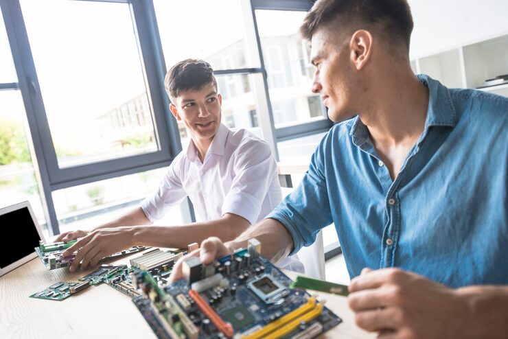 reliable-tech-care-made-simple:-from-repairs-to-full-it-support